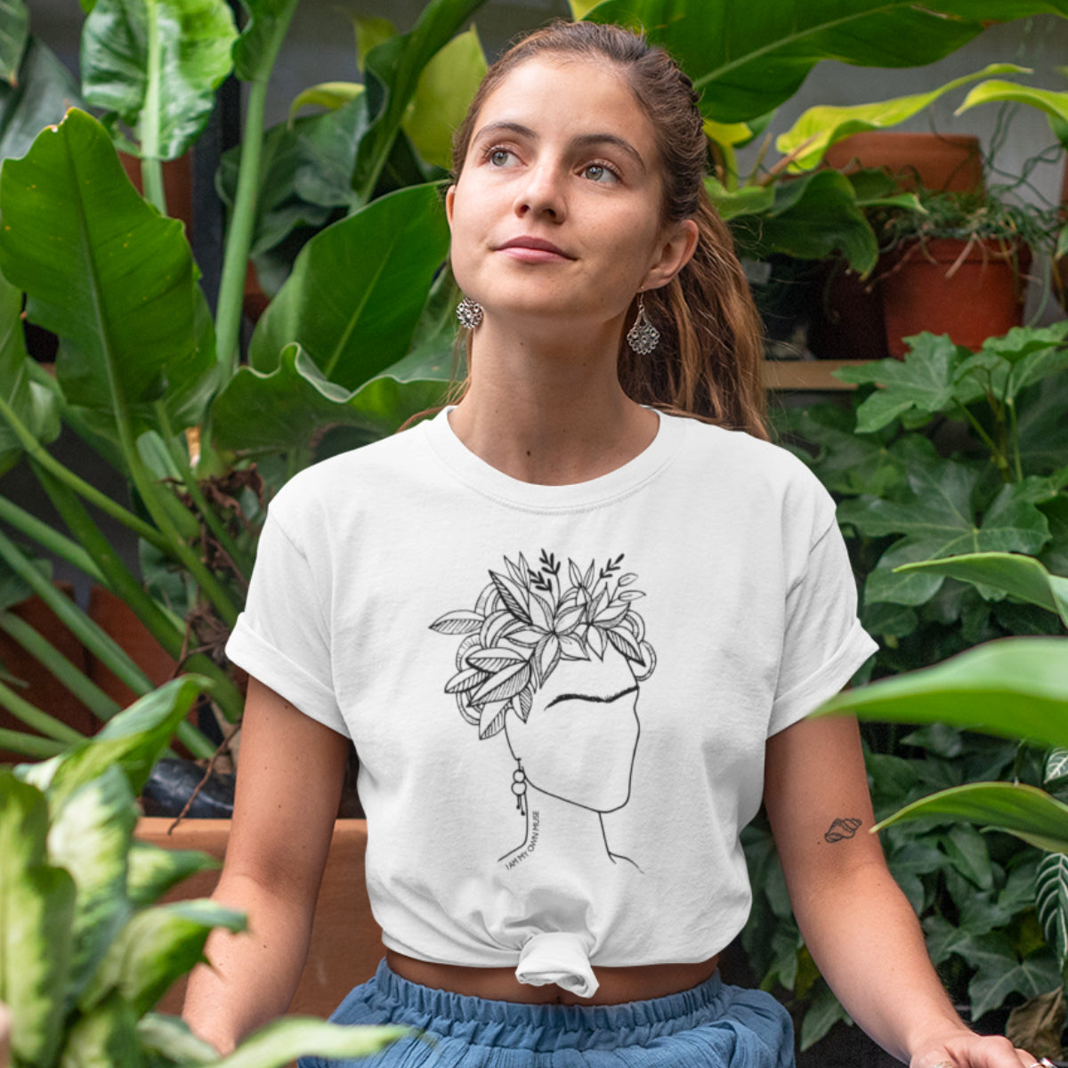 White T-shirt Frida