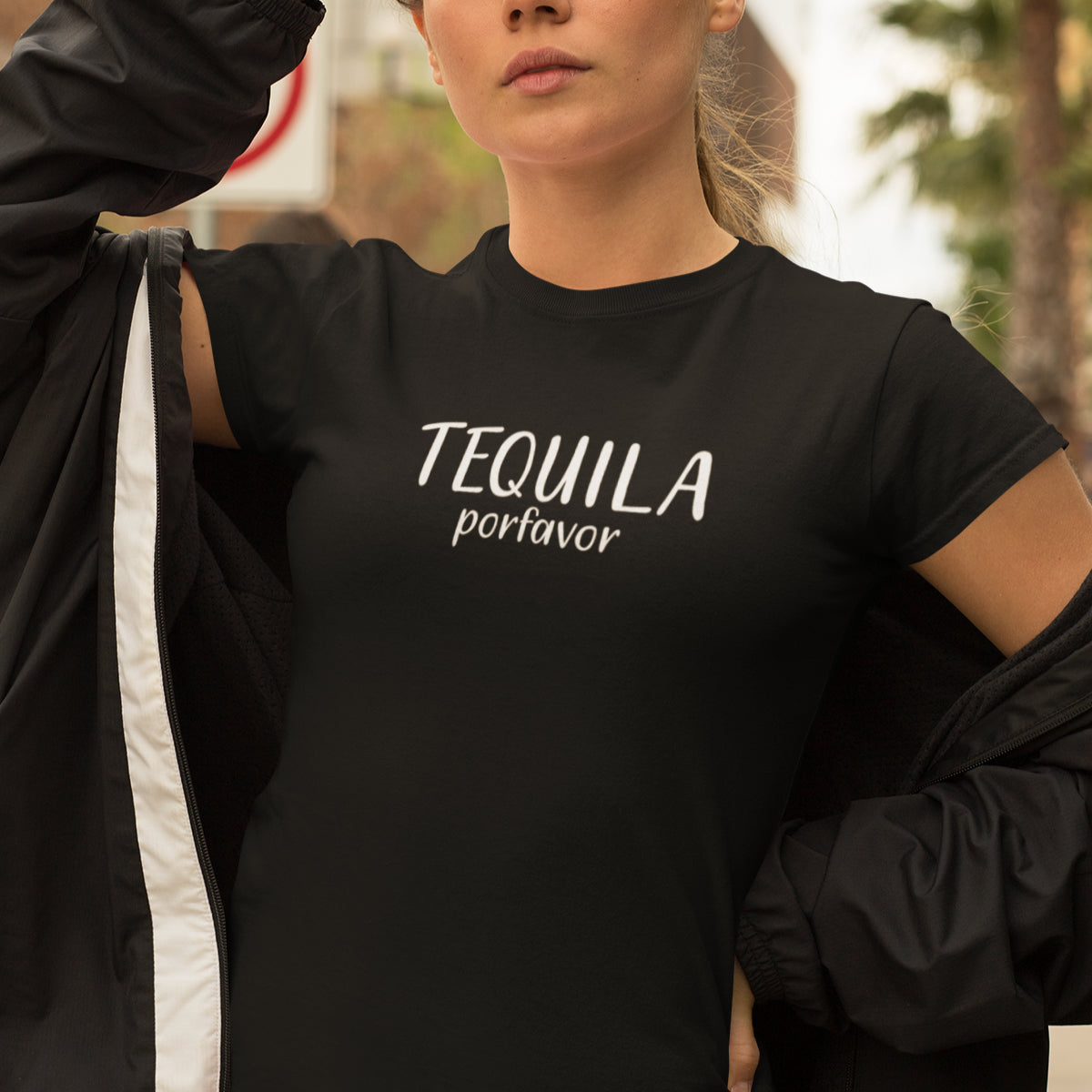 Women's Black T-shirt Tequila porfavor